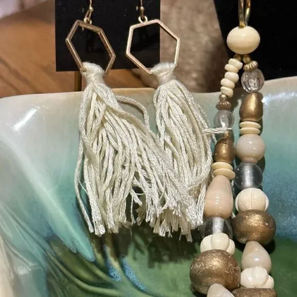 Ivory Long Statement Necklace & Matching Boho Earrings - Picture 2 of 4